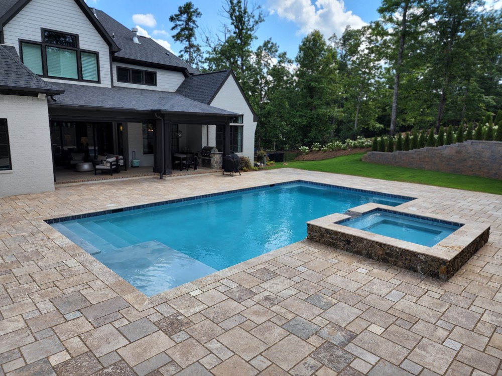 Large Gunite Pool Mountain Brook, AL