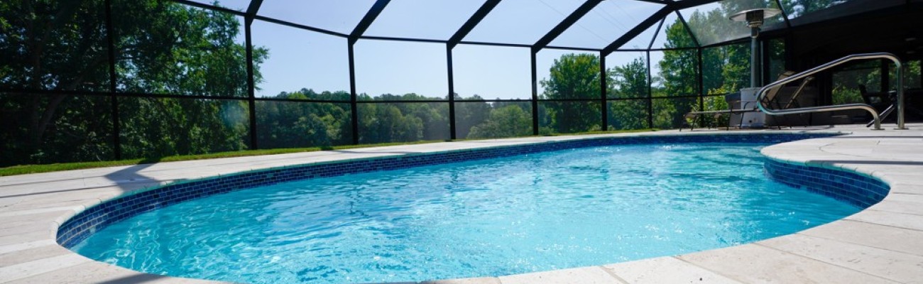 Screened Fiberglass Pool Clanton AL